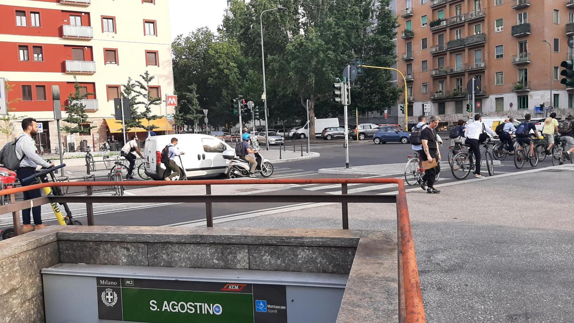 Uptoyou Milano Phòng bức ảnh