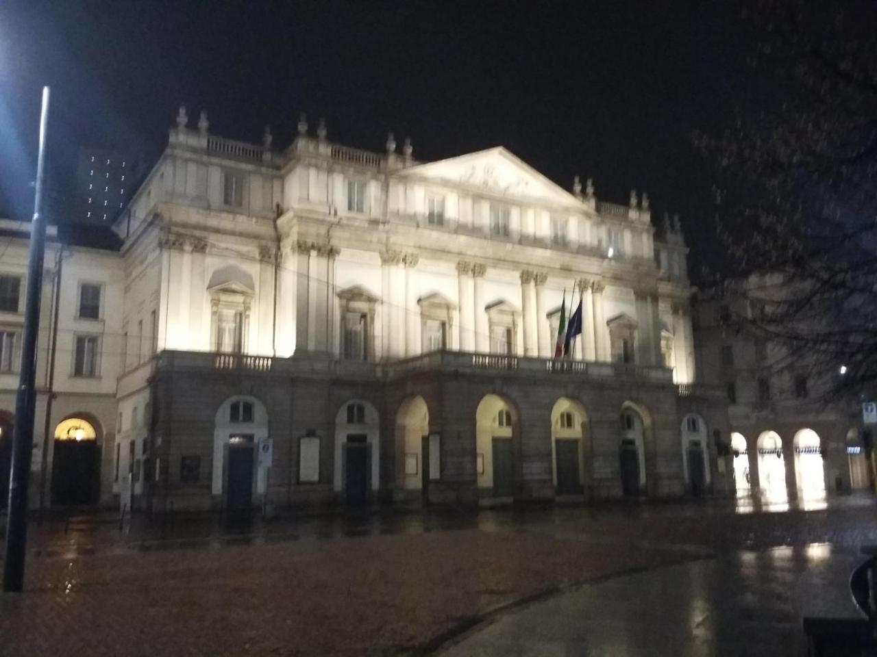 Uptoyou Milano Ngoại thất bức ảnh